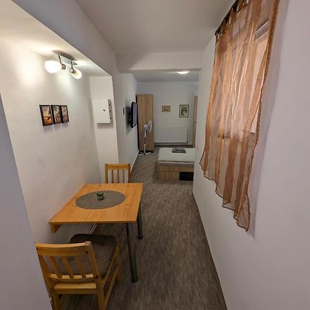 Sandor Apartment Calarasilor Târgu-Mureş エクステリア 写真